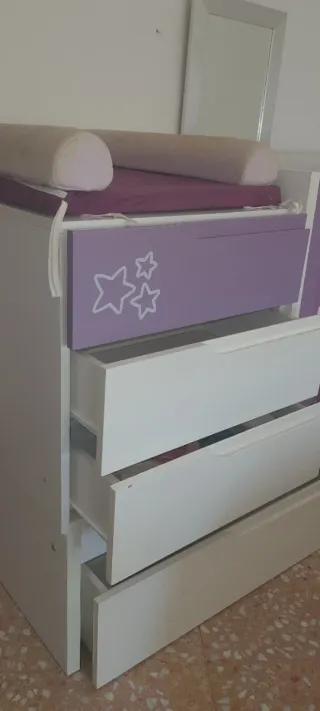 Cuna convertible en mesa escritorio cama y cajoner