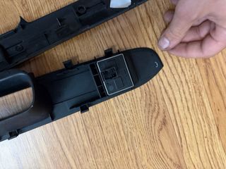 Tirador Seat Ibiza con bitonera