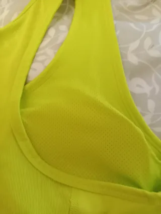 Reggiseno sportivo Puma giallo con imbottitura