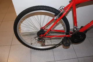 Bicicleta juvenil 26 pulgadas.