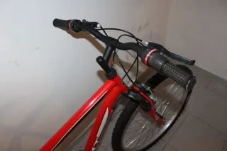 Bicicleta juvenil 26 pulgadas.