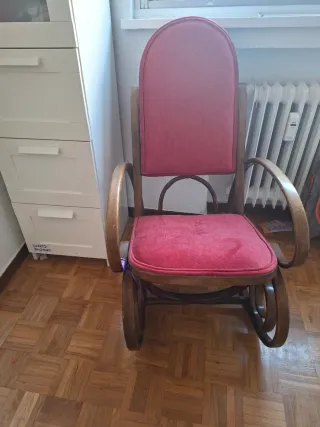 Mecedora madera restaurada