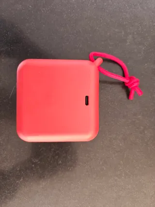 Altavoz VAPPEBY Portátil Bluetooth Rojo