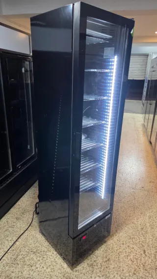 Congelador Vertical Puerta Cristal