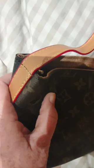 Bolso pequeño forma de cubo