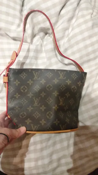 Bolso pequeño forma de cubo