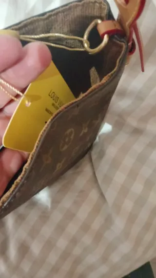 Bolso pequeño forma de cubo