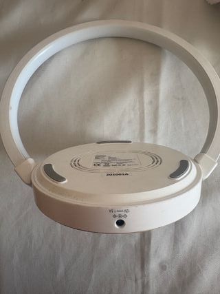 Lámpara LED Aro Madera Carga Inalámbrica