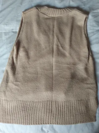 Chaleco jersey sin mangas beige