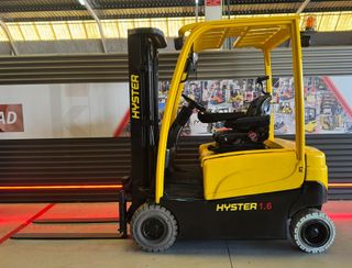 CARRETILLA ELEVADORA SEGUNDA MANO 1600 KG