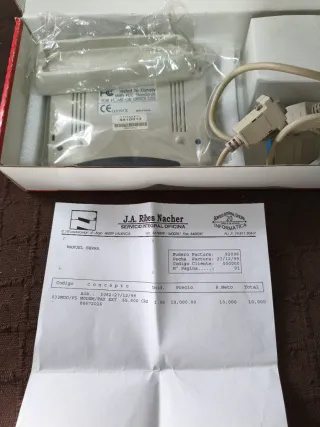 Módem Externo VK-MO V.90 56Kbps Fax/Voz