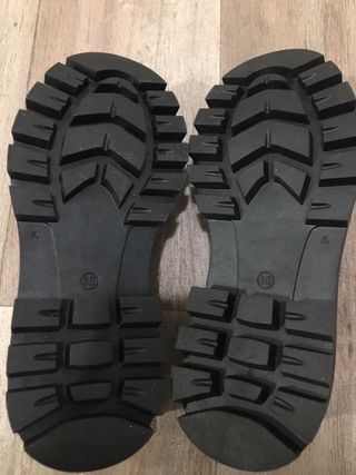 Mocasines de piel con detalle de hebilla