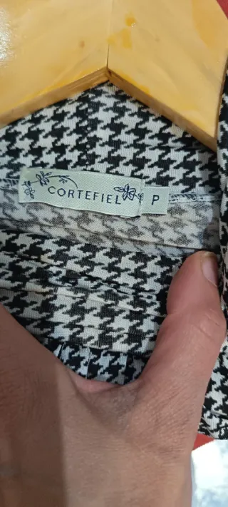 Camiseta cuello vuelto