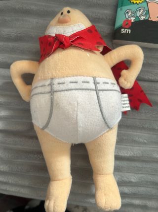 El capitán Calzoncillos y el ataque de los retr...