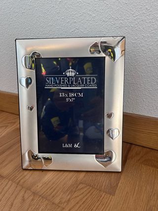 Portafotos Plata Corazones 13x18cm