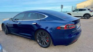 Tesla Model S 2018