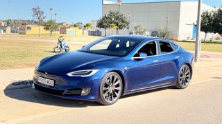 Tesla Model S 2018