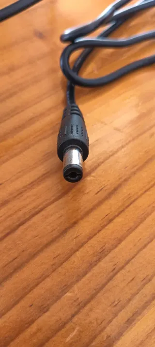 Cargador GTmedia V9 Super AC/DC