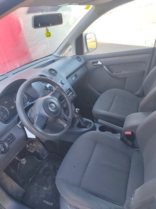 Volkswagen Caddy 2012