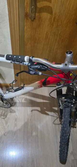 Bicicleta de montaña 26 Perform 500