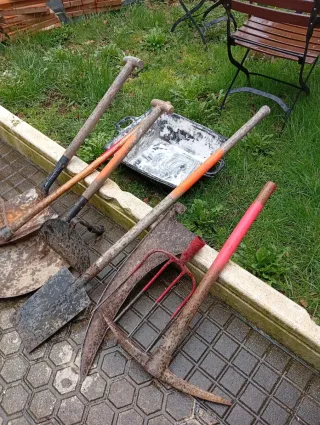 Lote herramientas agrícolas