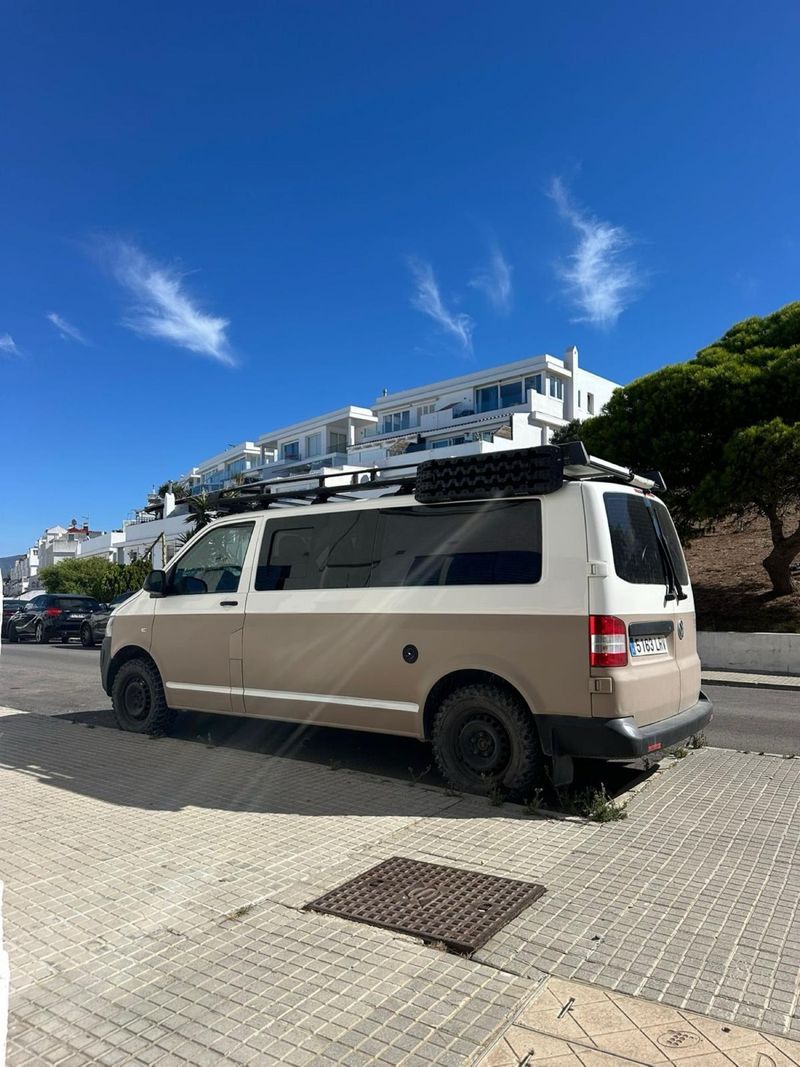Volkswagen Caravelle 2012 - foto 1