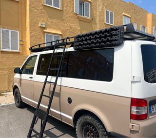 Volkswagen Caravelle 2012