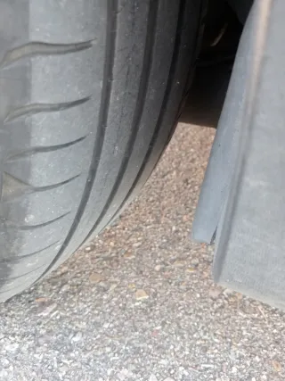 4 Llantas. 16"  y neumáticos Michelin 205-55-16