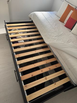 Cama extensible con dos colchones IKEA