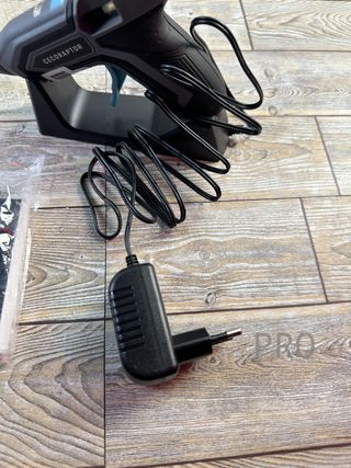 Pistola de encolar Cecotec