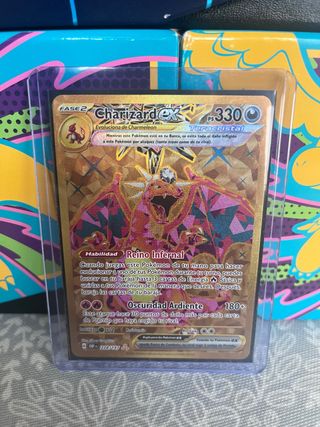 Carta Pokémon Charizard EX 272/197