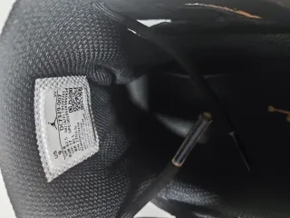 Jordan Flight Club Negro/Dorado