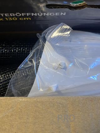 Mosquitera para ventanas con Magic Click EASYmaxx