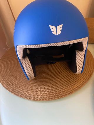 Casco de esquí azul para niño/a