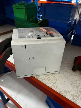 Moeller NZM4-XR208-240AC Operador Remoto