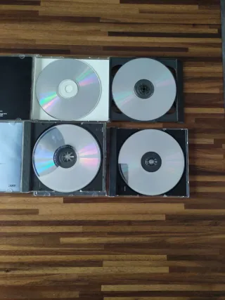 Lote 3 CDs AC/DC: Live, Razor's Edge, Dirty Deeds