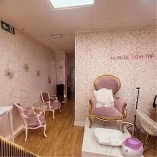 Se traspasa estética de belleza