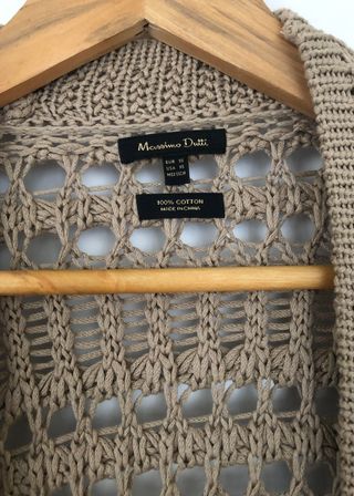 Chaqueta beige de Massimo Dutti. Talla S.