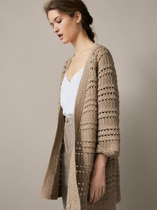 Chaqueta beige de Massimo Dutti. Talla S.