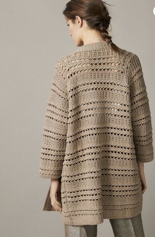 Chaqueta beige de Massimo Dutti. Talla S.