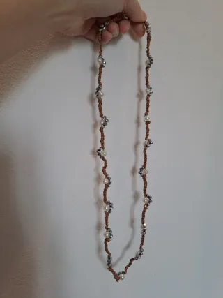 Collana perle e cristalli intrecciati