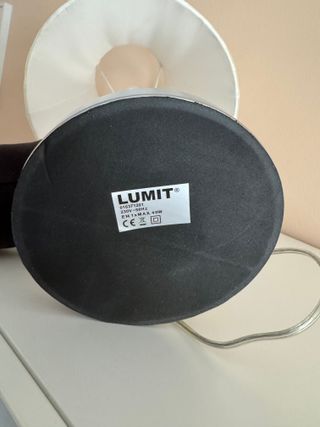 Lámpara de mesa salón cristal y tela