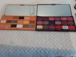 Lote Maquillaje Revolution + Regalo