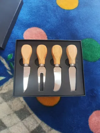 Set 4 Utensilios para Queso Madera y Metal