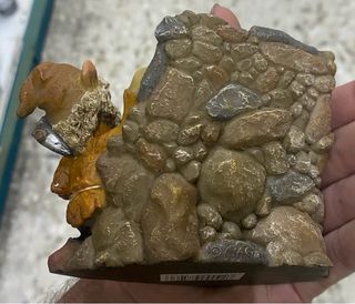 Espejo decorativo con figura de duende