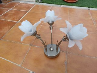 Lámpara techo 3 brazos flor nueva