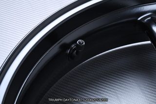 Llanta trasera TRIUMPH DAYTONA 675 2006 - 2012