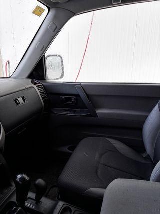 Mitsubishi Montero 2001