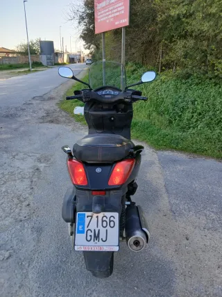 Yamaha XMAX 250 Scooter Automática