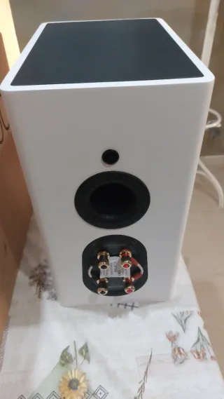 Monitor Audio Gold 100 Altavoces Blancos